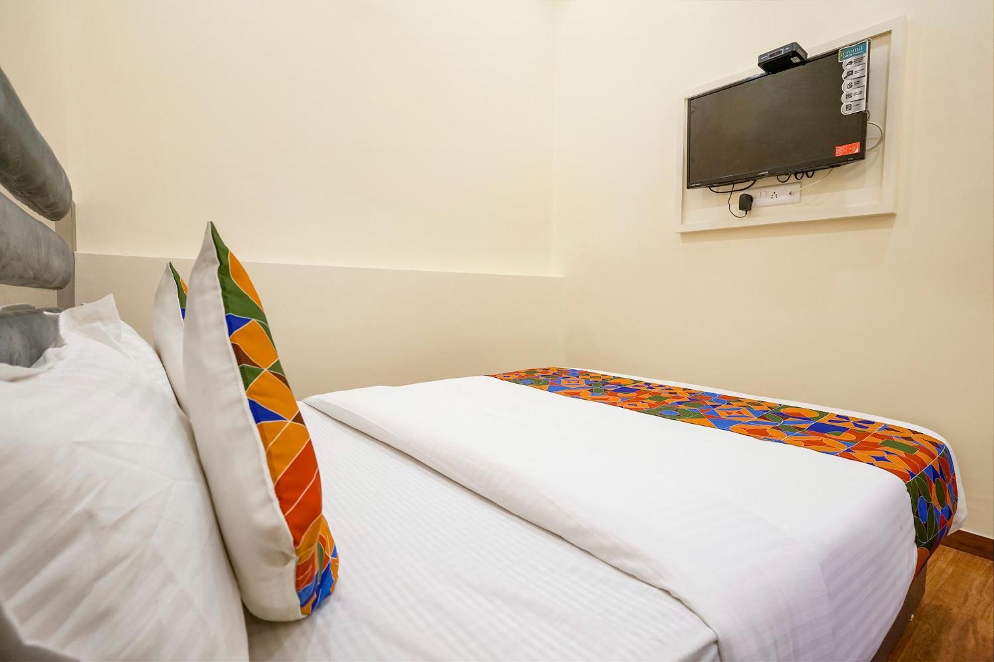 Fabhotel Freedom International - Nr Mumbai International Airport ภายนอก รูปภาพ