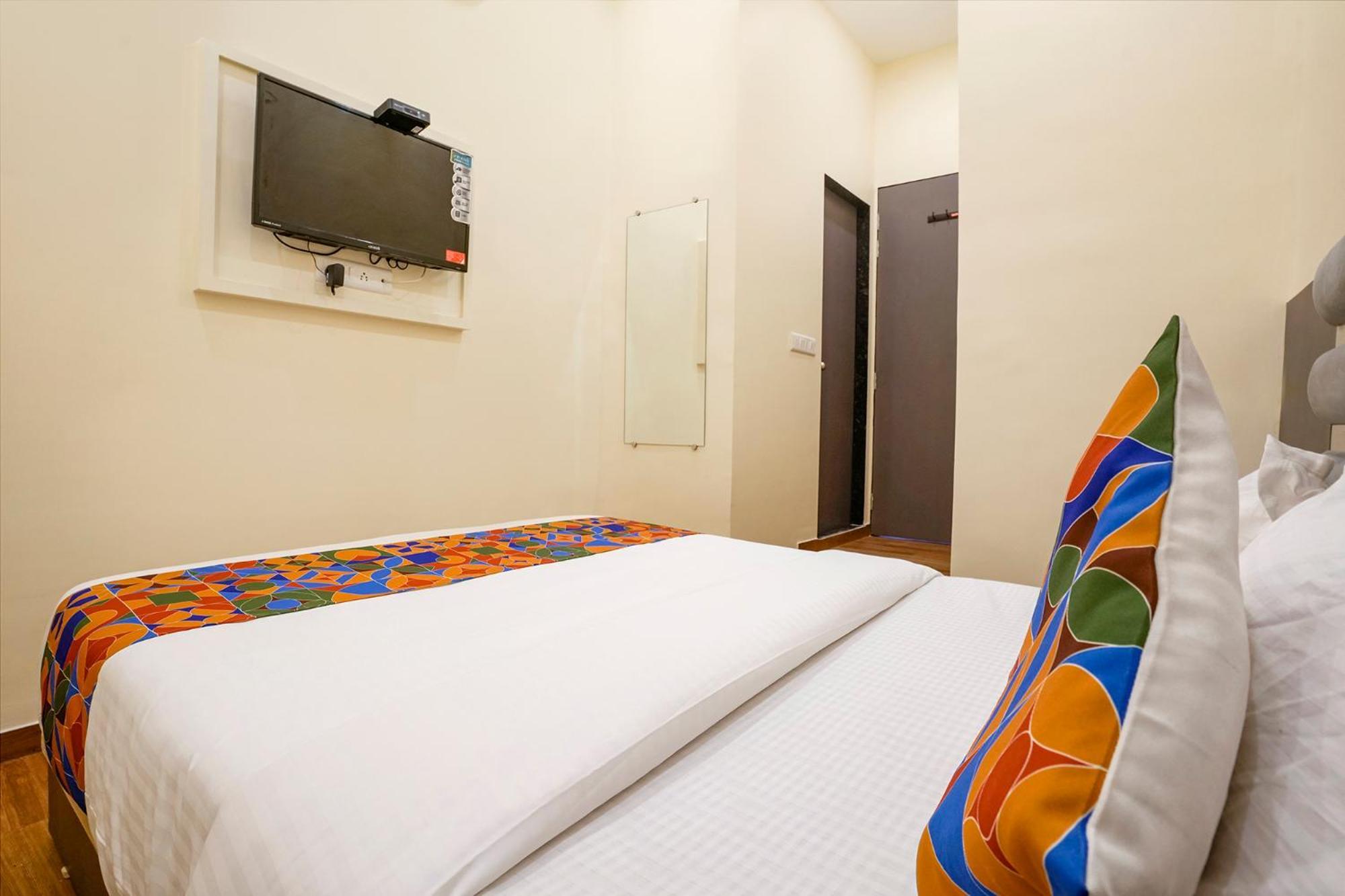 Fabhotel Freedom International - Nr Mumbai International Airport ภายนอก รูปภาพ