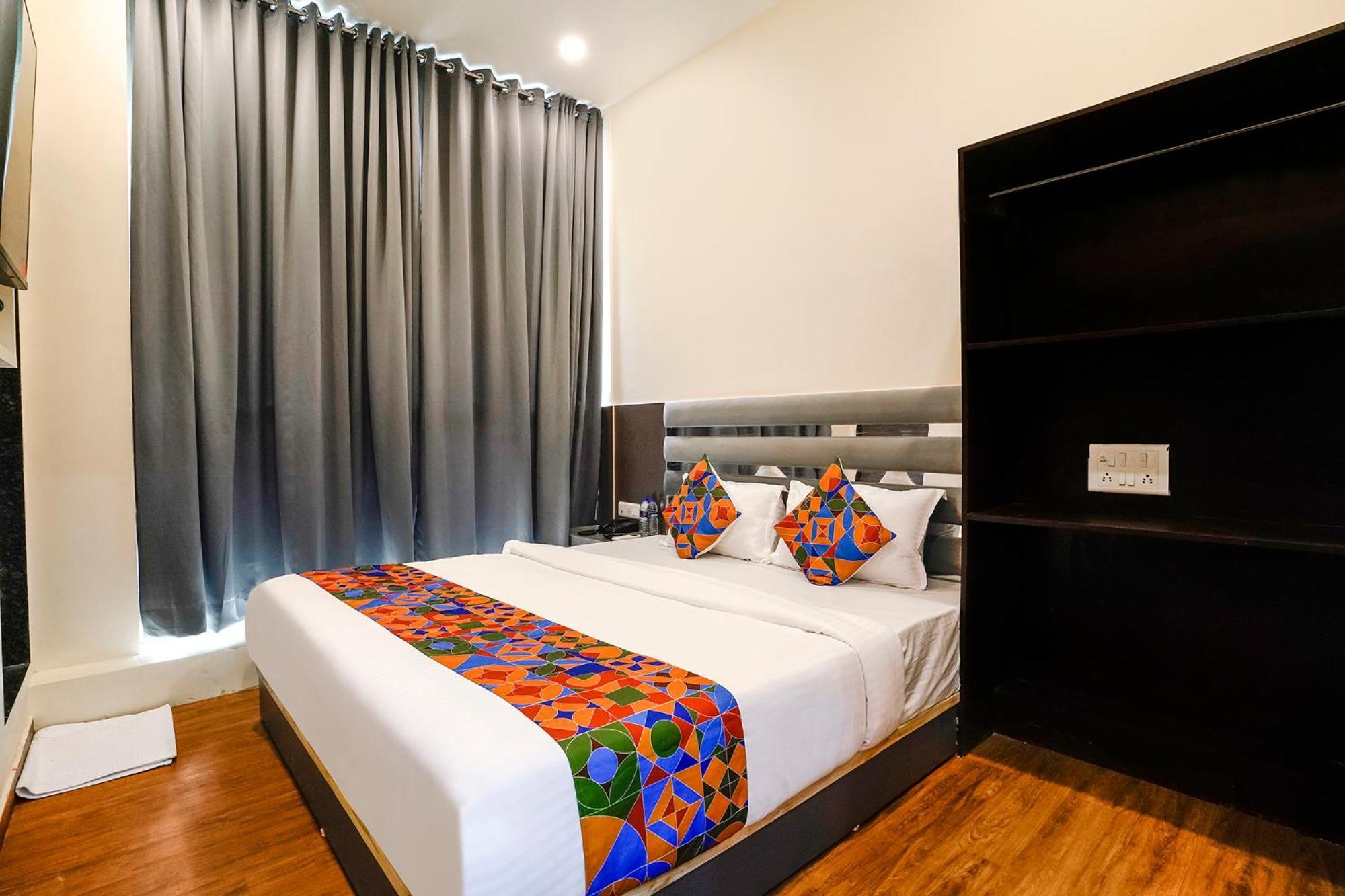 Fabhotel Freedom International - Nr Mumbai International Airport ภายนอก รูปภาพ