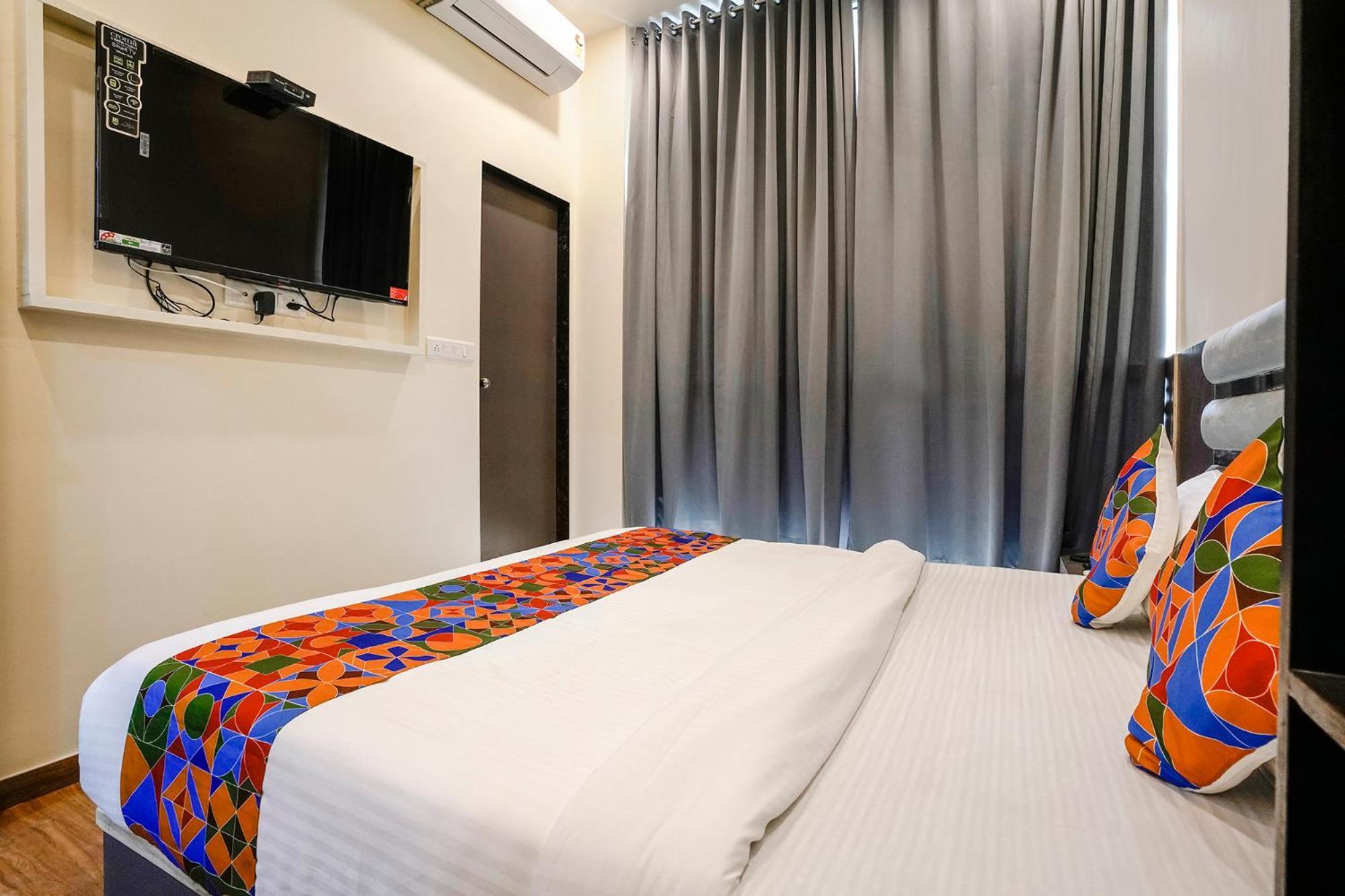 Fabhotel Freedom International - Nr Mumbai International Airport ภายนอก รูปภาพ